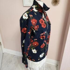 FIND EUC Treasure & Bond Navy military like  jacket large